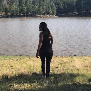 Meet your Posher, Samantha